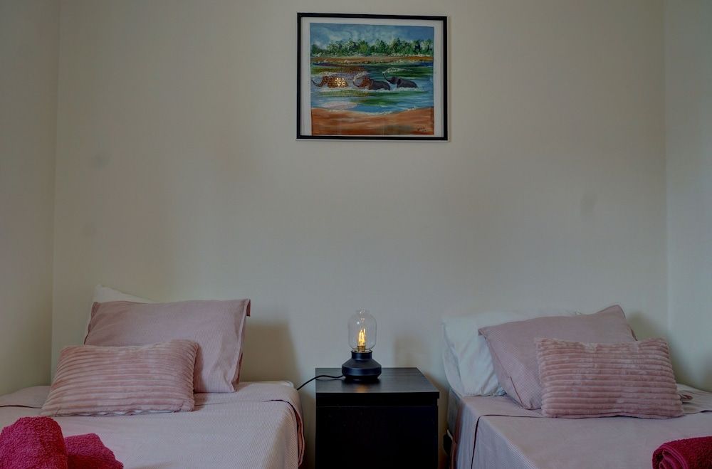 Peniche Surf Lodge - Hostel