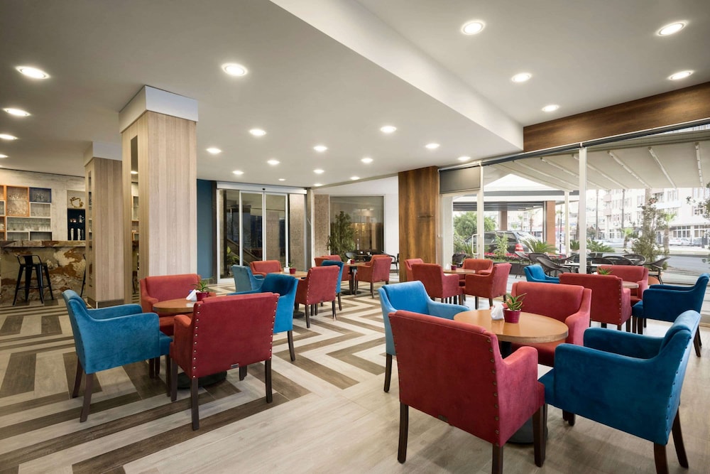 Ramada by Wyndham Mersin - Image 45