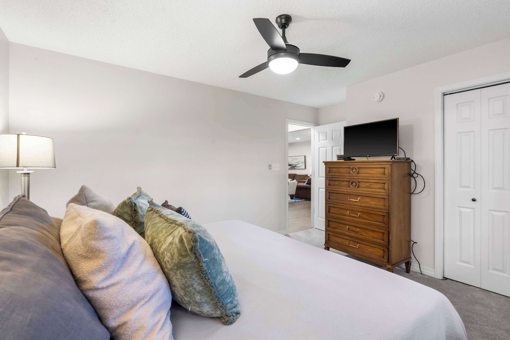 Avondale Hideaway Condo for 6