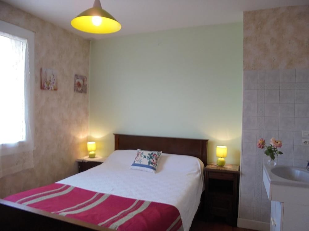Chambres d'hôtes Chez Aline photo 4