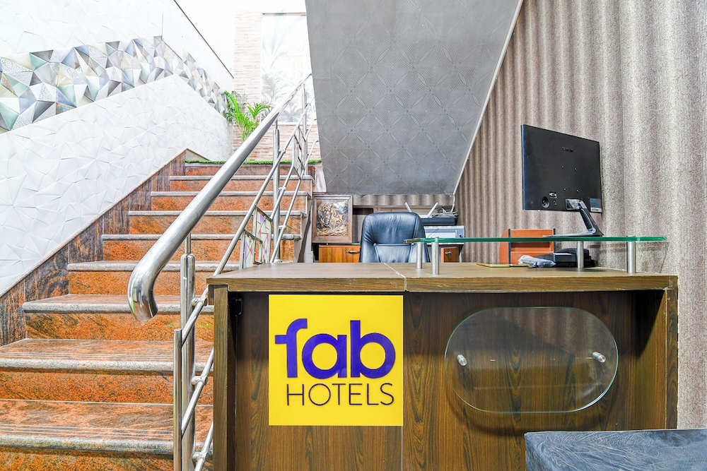 Fabhotel Springwood