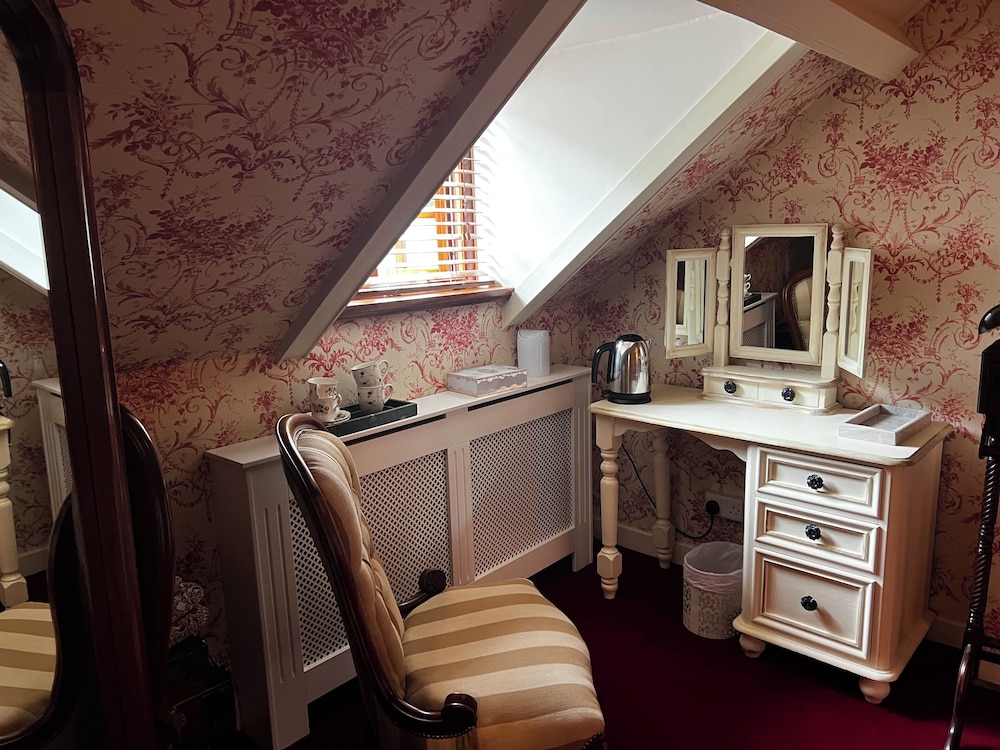 Ivy Cottage