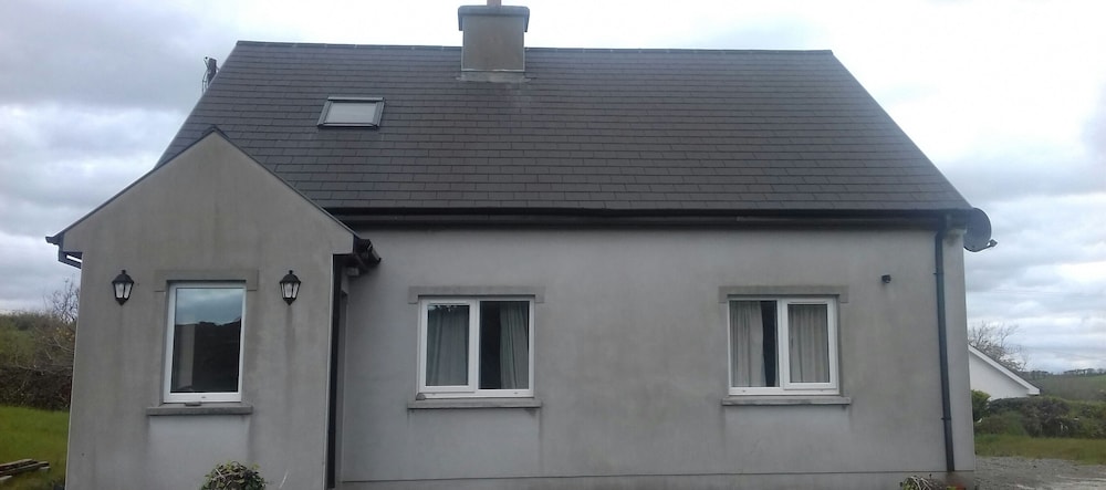 Delightful Bungalow Near Skibbereen & Baltimore view 2