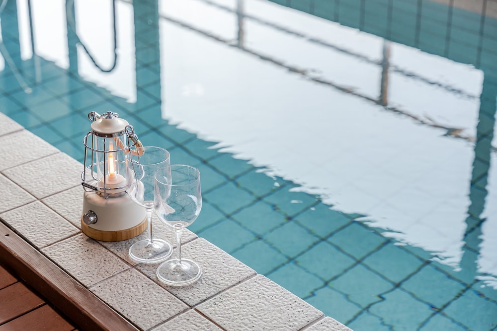 Boryeong Lavar Pool Villa