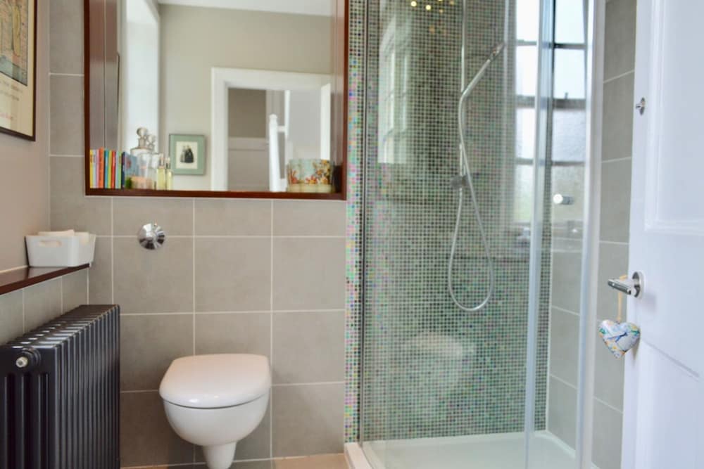 Amazing Morningside 2 Bedroom Apartment