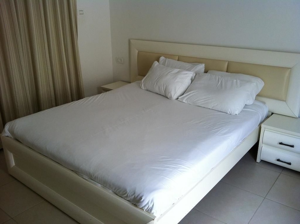 Coral Beach Pearl Guest House