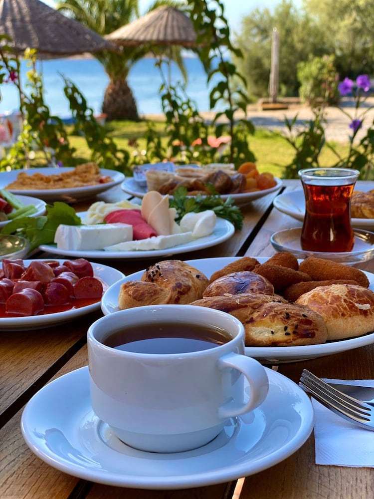 Bodrum Sea Side Beach Club Otel - Image 59