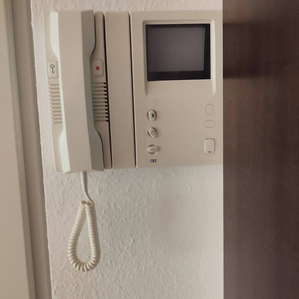 Elegant Studio Apartment in Düsseldorf Ludenberg