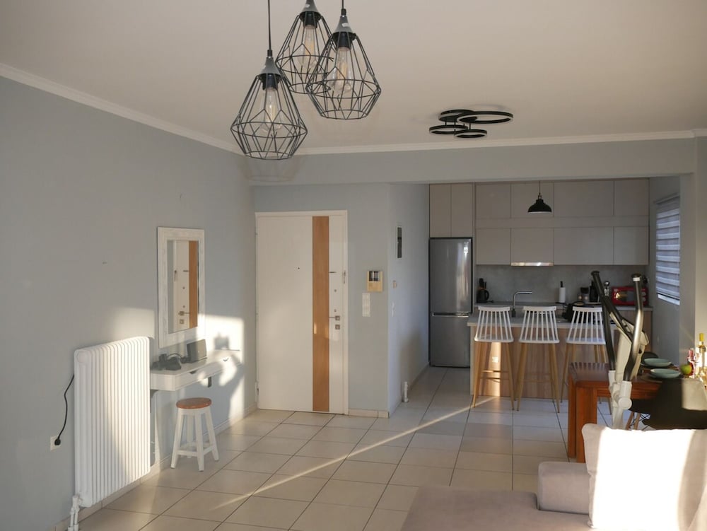 Gio s Central Cosy Apartment With Private Balcony