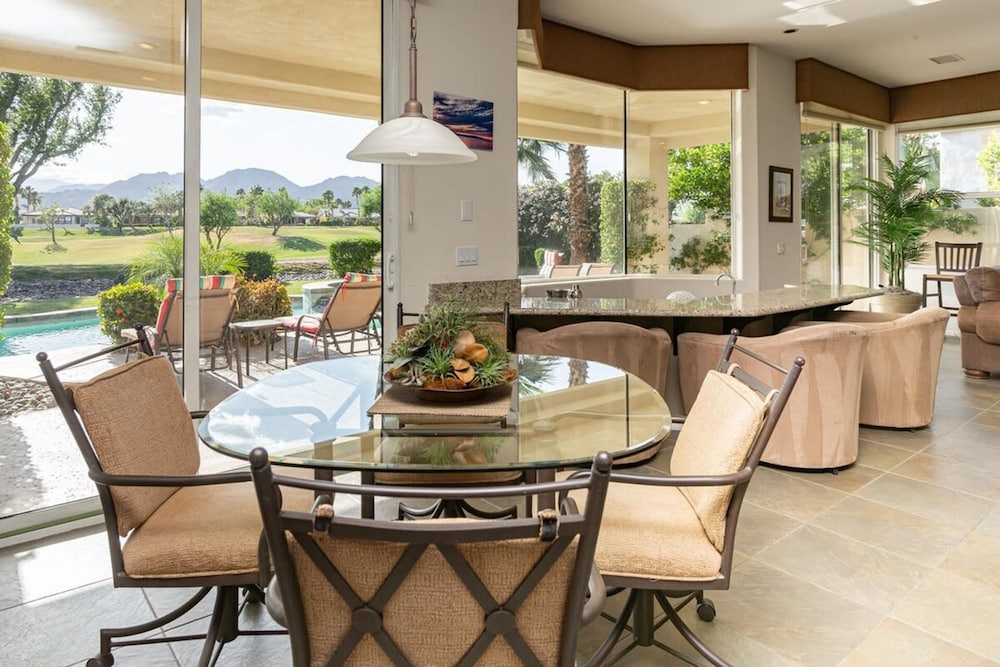 5 Star Rating Oasis Golf Pool Spa 3bed Pga West