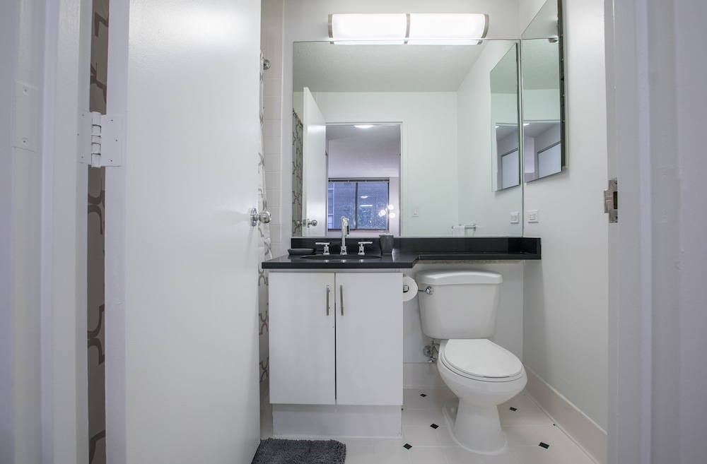Fully Furnished 2BR 2bath Unit in NYC