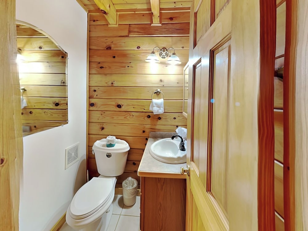 Pinnacle Place by Jackson Mountain Rentals