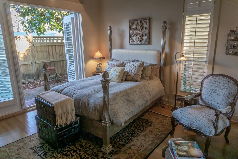 9 Rue Martine in Miramar Beach