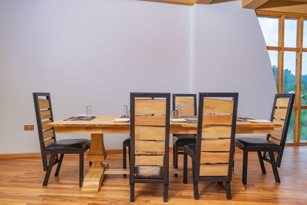 NDERE ECHIFUUHA RESORT