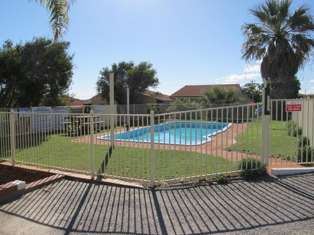 Oceanview Villas