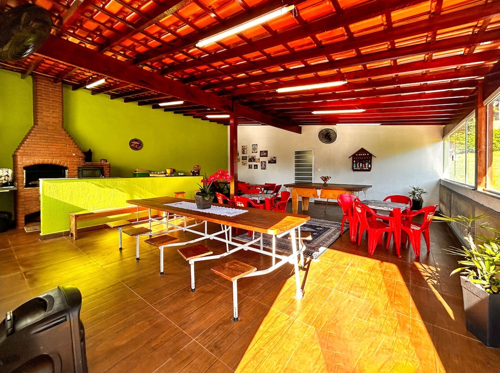 Ch Cara Iracema com Lazer Completo e Wi-fi