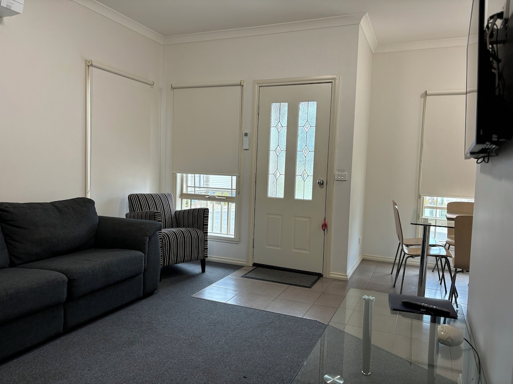 Werribee Short Stay Villas & Accommodation