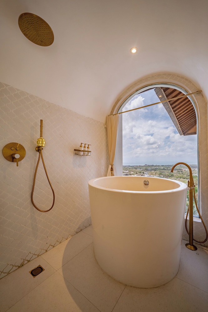 La Concha Villa and Studio Bingin