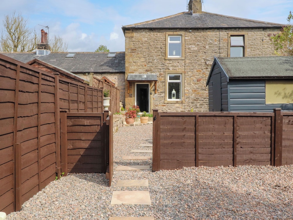 3 Cowper Place