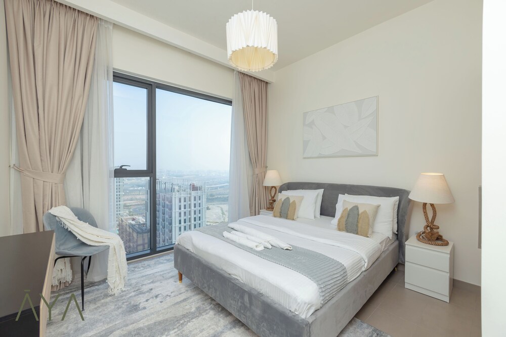 Aya - Prime City-View Apartment in Park Ridge Tower C