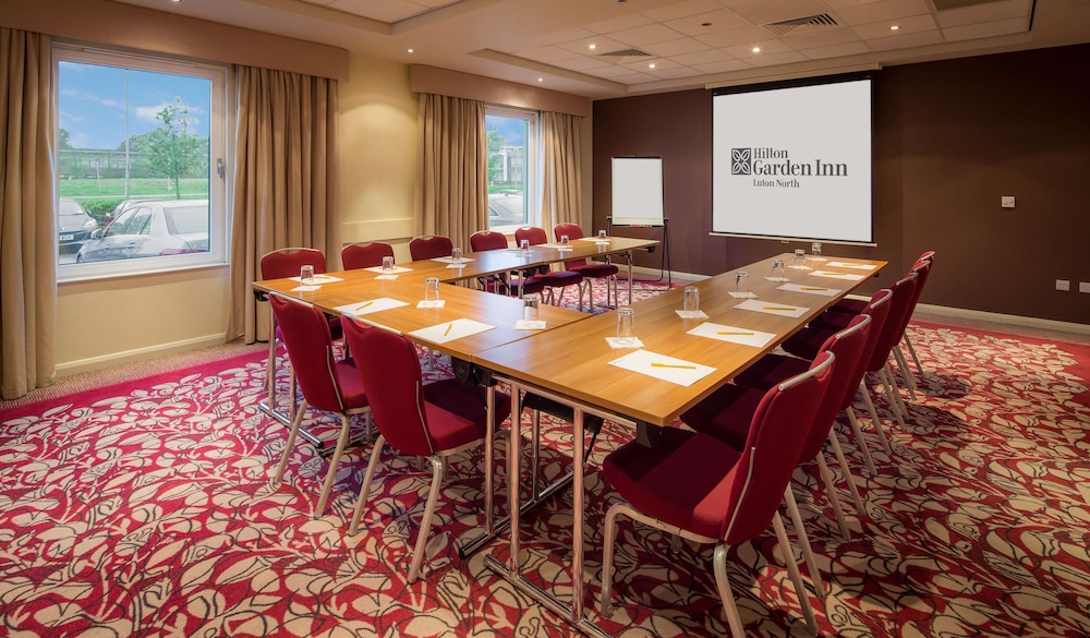 Luton Vacations - Hilton Garden Inn Luton North, United Kingdom - Property Image 37
