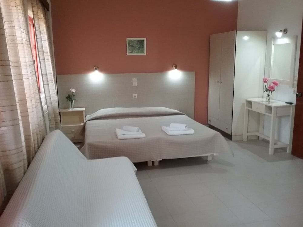 Ilona Apartments
