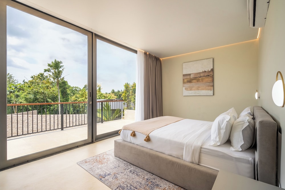 Hidden City Ubud - Modern Villas & Townhouses with Private Pools, Nature Views and Wellness Access