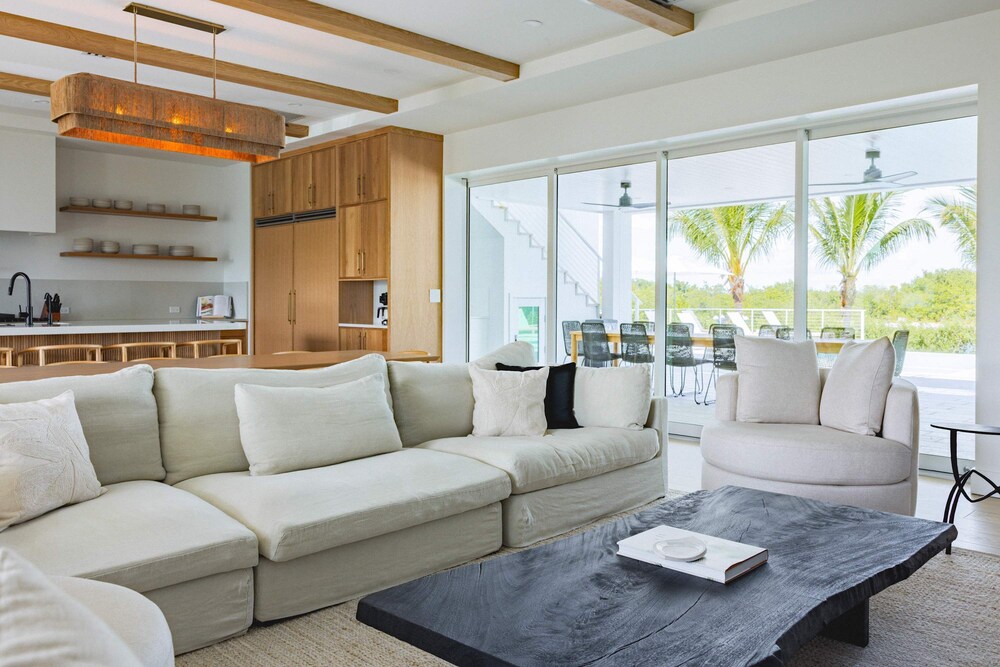 The Fairhaven House at Solaire Lunara Bay