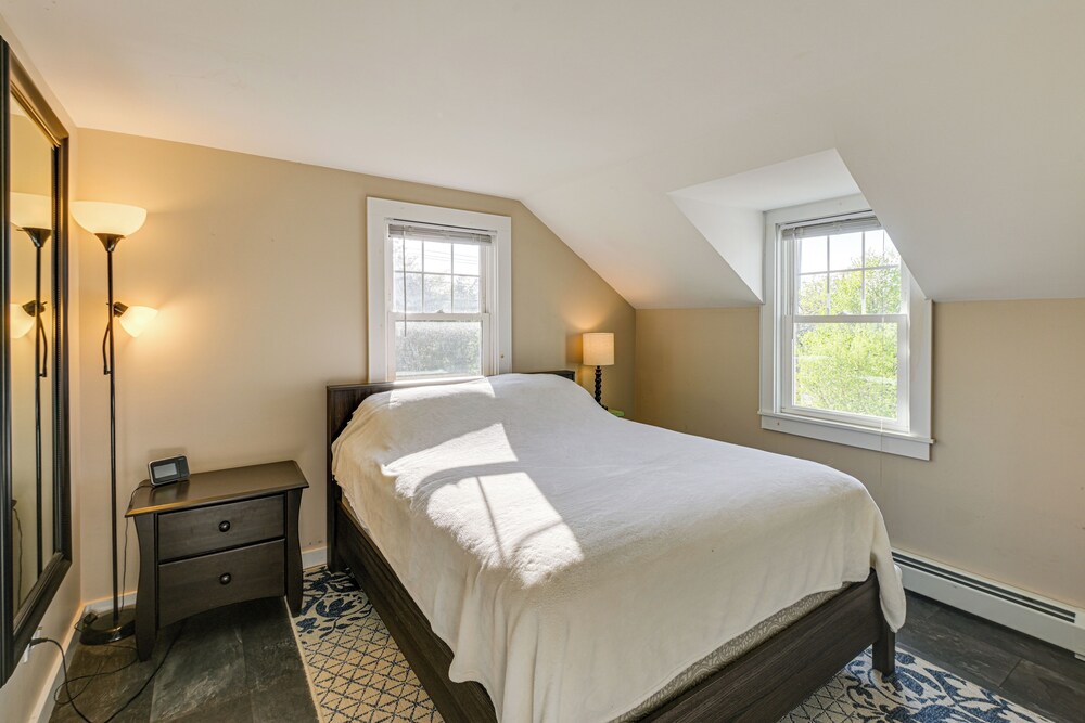 1 Mi to Acadia National Park: Spacious Retreat!