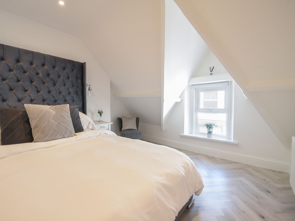 Fore Street House - Apartment 3