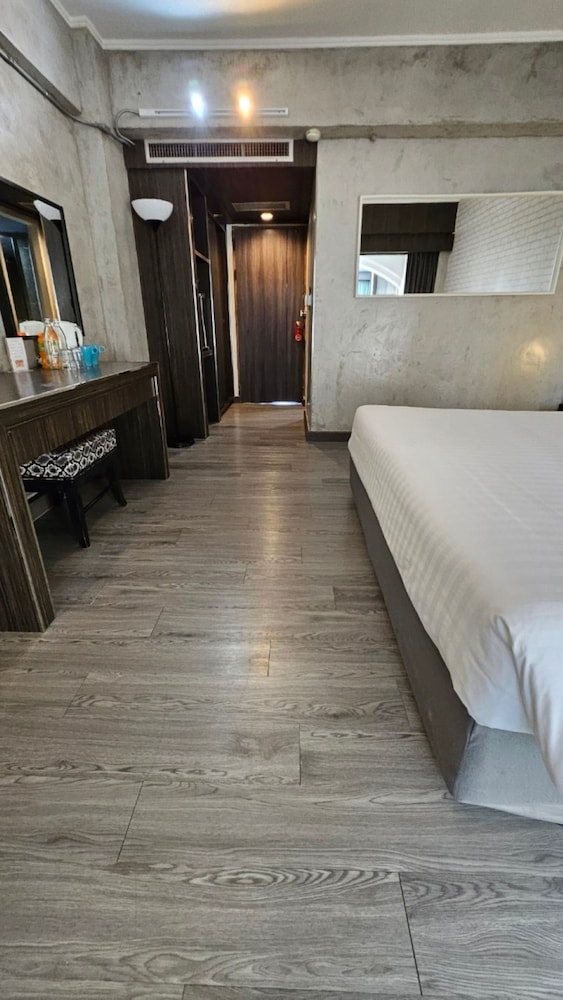 White Palace Bangkok 22