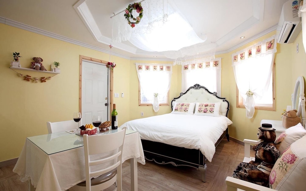 Yellowstar Pension