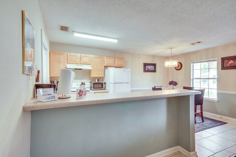 Birding, Beaches & More: Cozy Gautier Condo