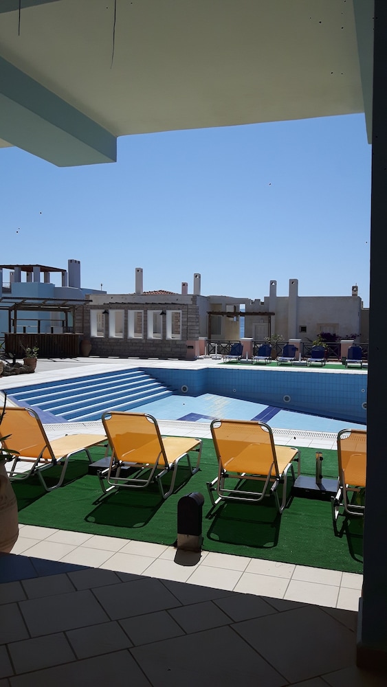 Dionysos Authentic Resort & Village