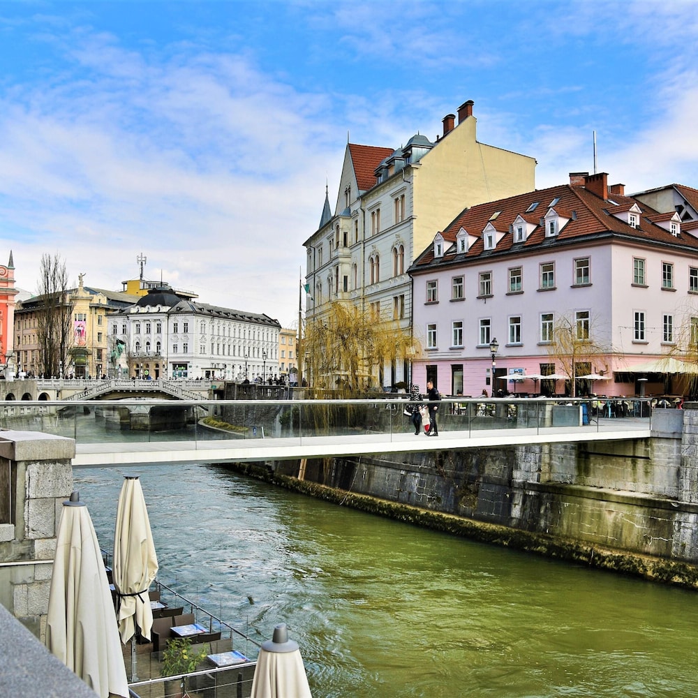 Tromostovje I In Heart of Ljubljana view 4