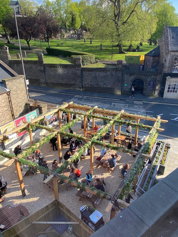 Kick Ass Greyfriars - Adults Only - Hostel