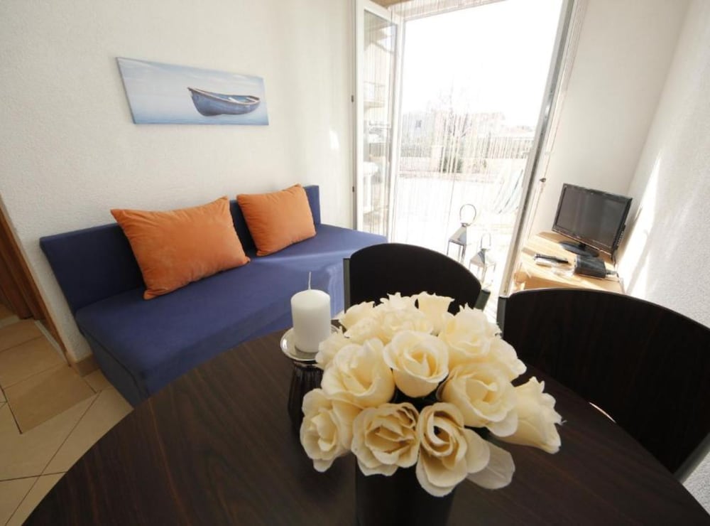 Apartments Katija