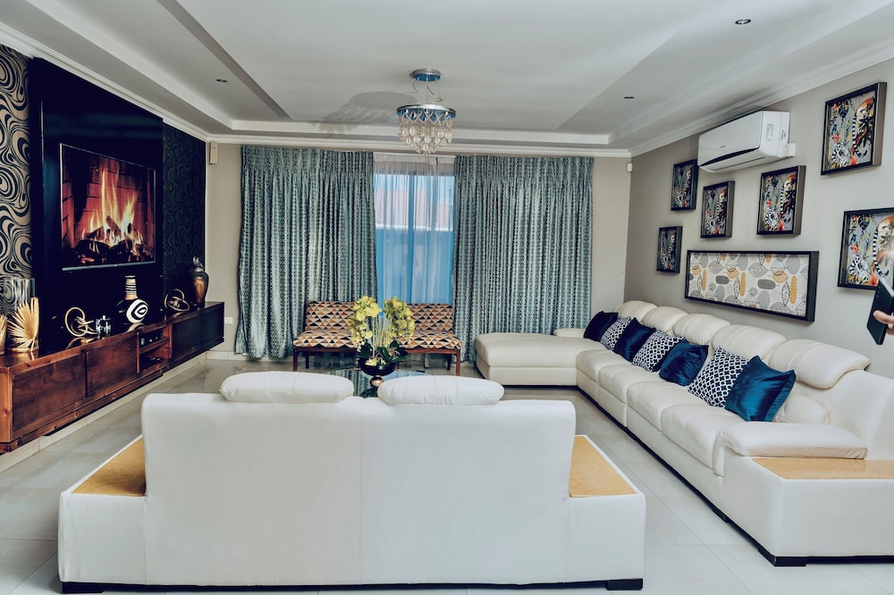 Escapade Lux Guesthouse