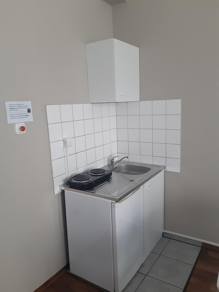 2-Rent Group Hostel Apartments SEN14