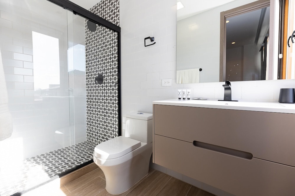 The Danian Condo by Acomodo Casco Viejo