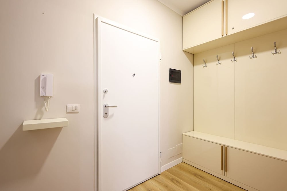 Grandstay Urban Five
