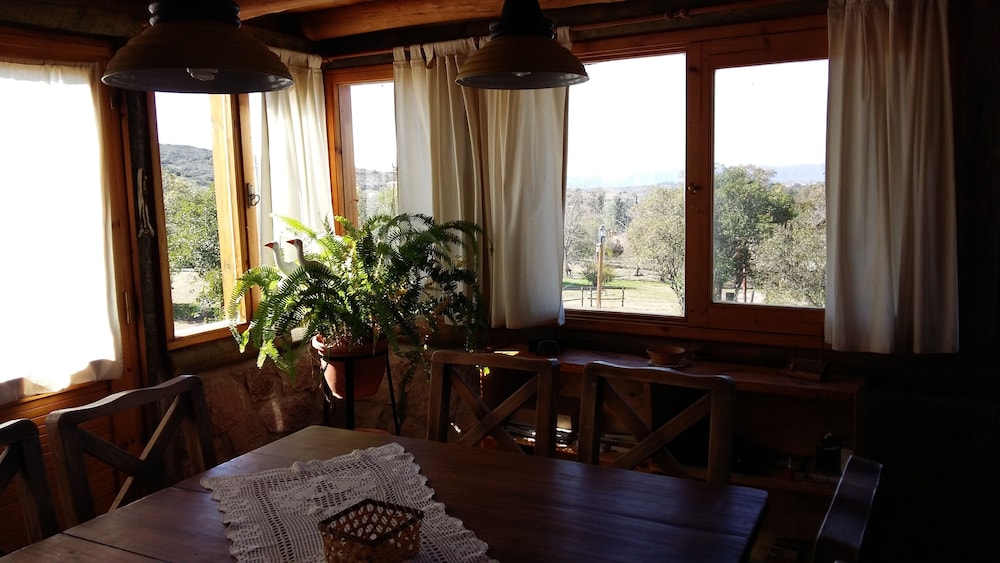 Cabañas Solar de Piedra
