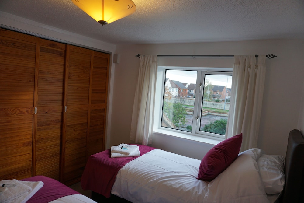Cobolt Apartment view 5