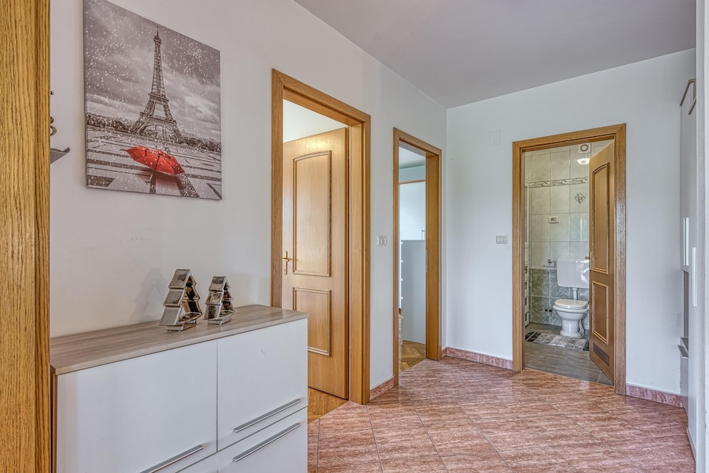 App Mariella 150m From the sea