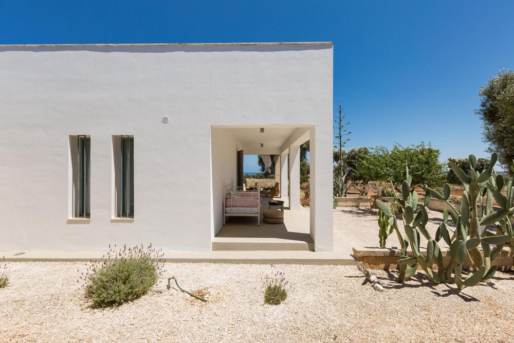 Villa Torre Guaceto con Piscina by Wonderful Italy view 5