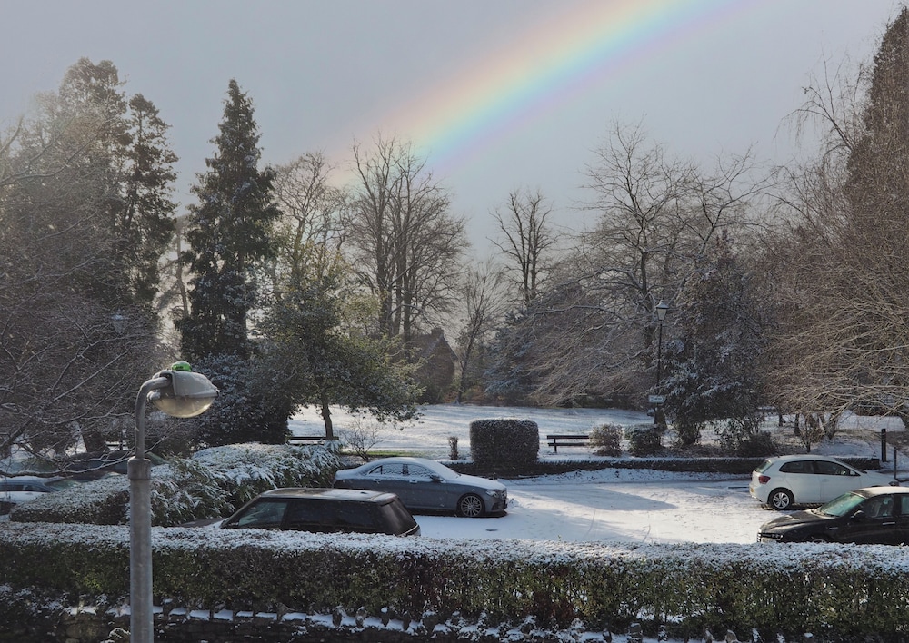 Broadlands Guest House