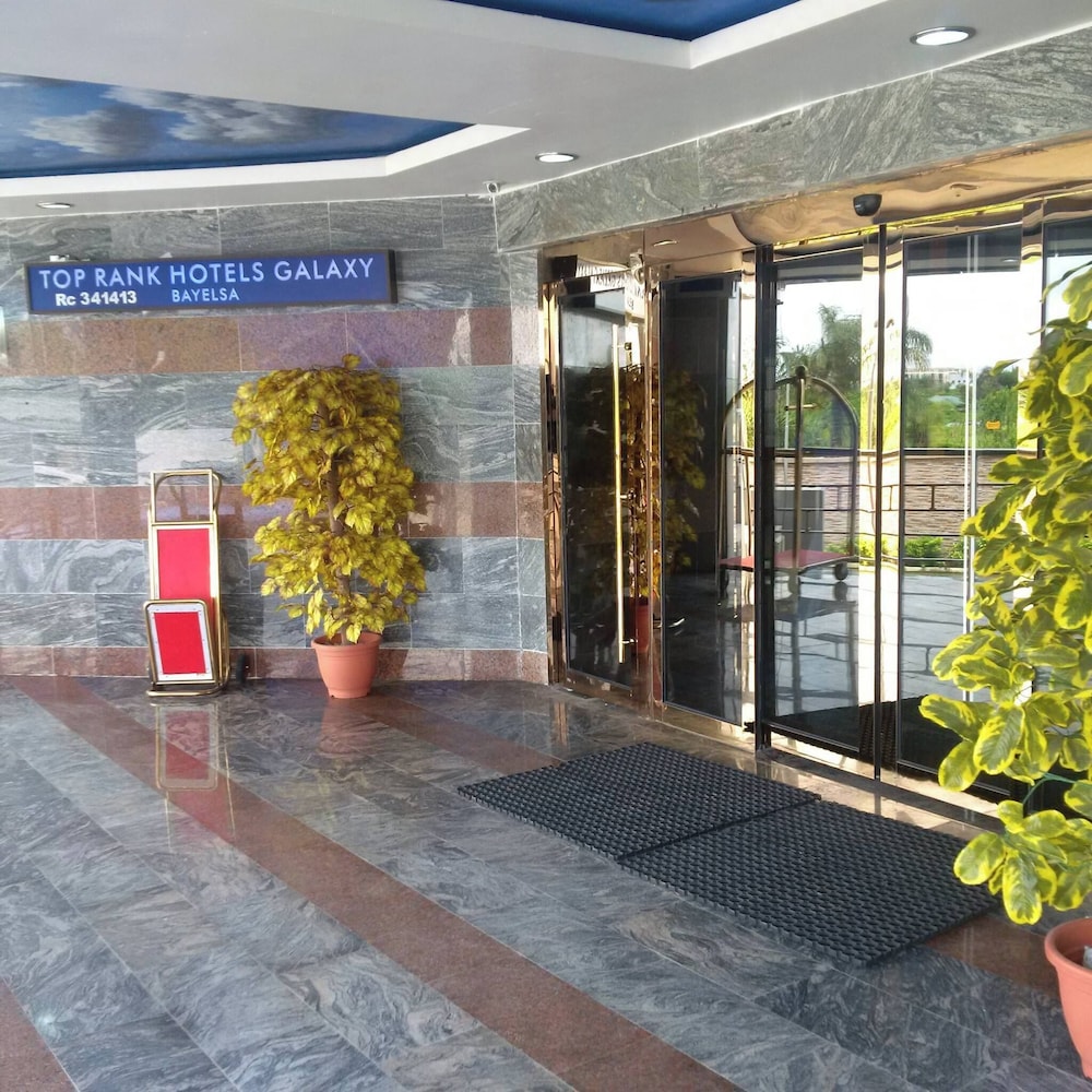 Top Ranks Hotel Galaxy