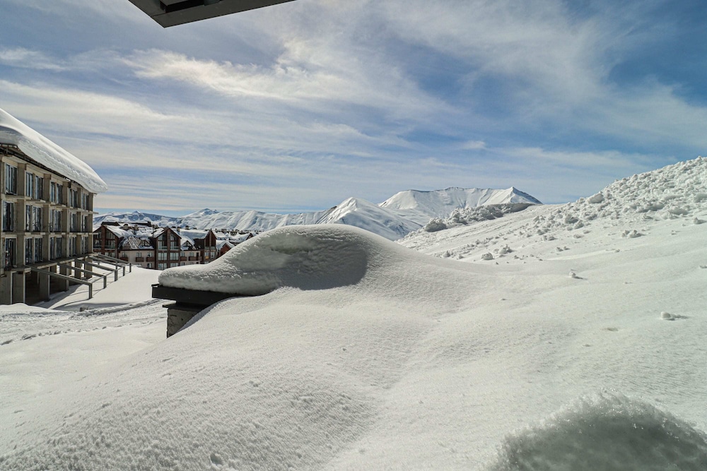 Ski in out Apartemnts by Wehost