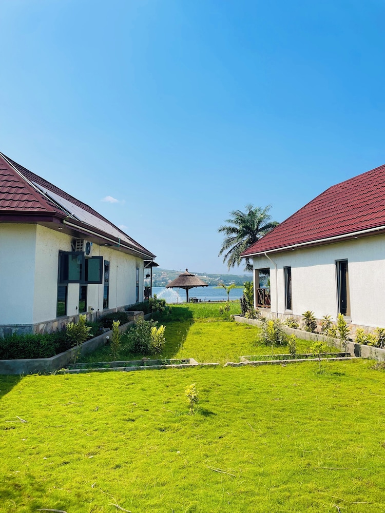 Platinum Blue Island Resort
