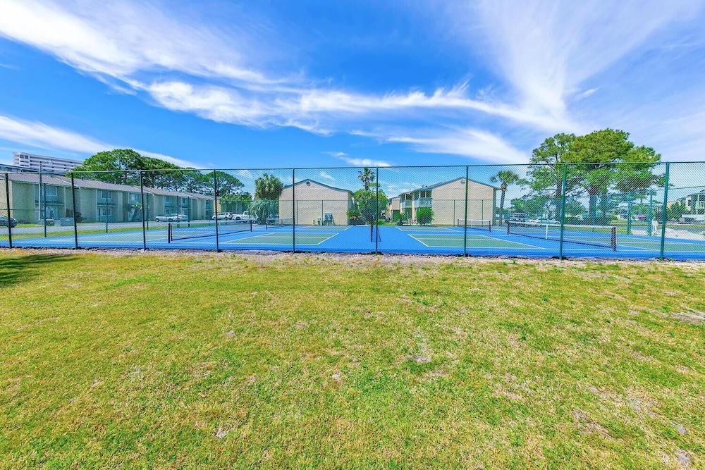 Gulf Highlands 229- St. Katherine Blvd